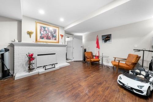 1276 Kent Street, White Rock, BC 