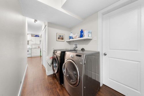 1276 Kent Street, White Rock, BC 