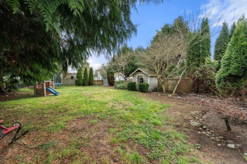 1276 Kent Street, White Rock, BC 