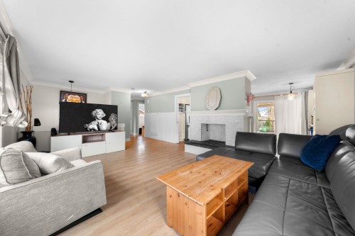 1276 Kent Street, White Rock, BC 