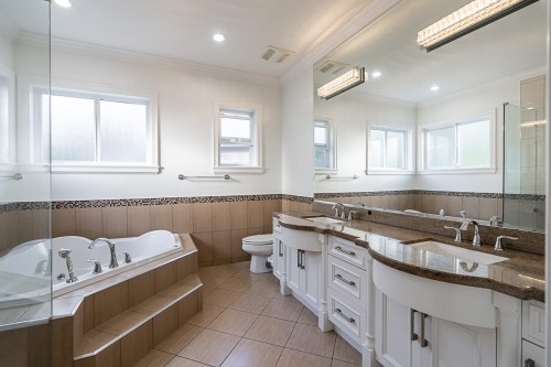 14488 59A Avenue, Surrey, BC 