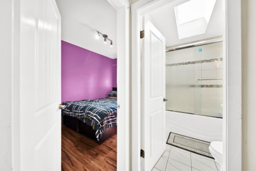 10125 Helen Drive, Surrey, BC 