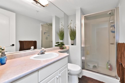 306-32075 George Ferguson Way, Abbotsford, BC 