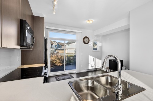 66-19505 68A Avenue, Surrey, BC 