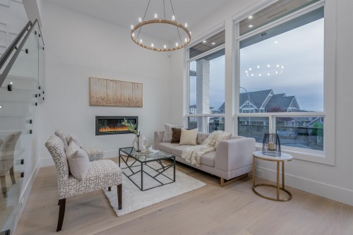 16647 18 Avenue, Surrey, BC 