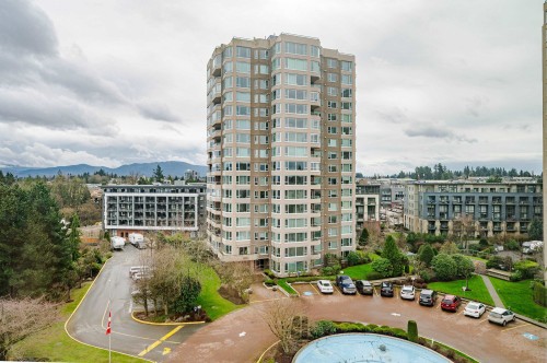 703-3190 Gladwin Road, Abbotsford, BC 