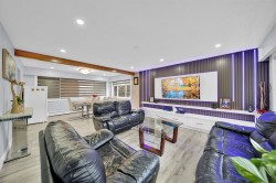 11465 139a Street  Surrey, BC V3R 3E9