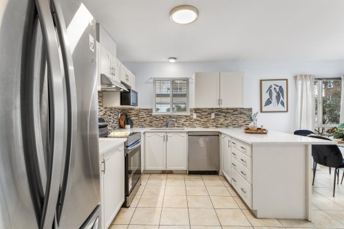 20-15875 84 Avenue, Surrey, BC 