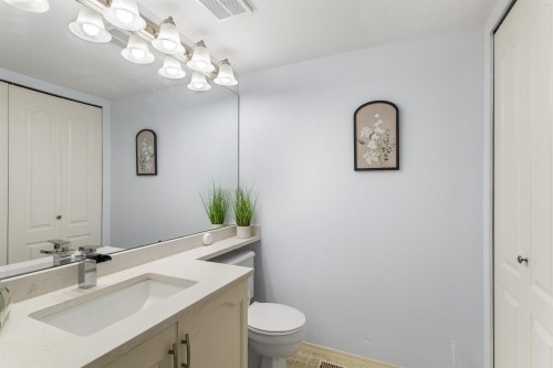 20-15875 84 Avenue, Surrey, BC 