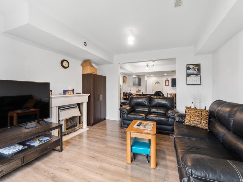 5020 215 Street, Langley, BC 