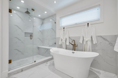 1038 Stevens Street, White Rock, BC 