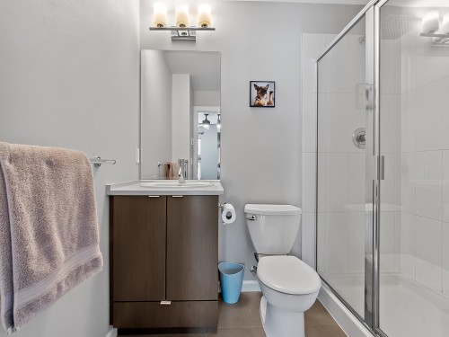 25-19505 68A Avenue, Surrey, BC 