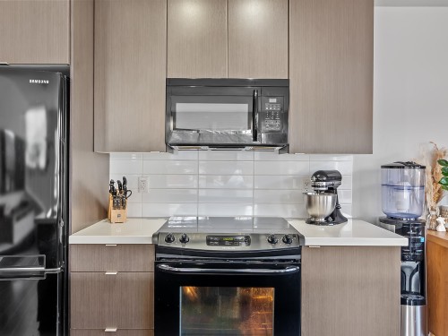 25-19505 68A Avenue, Surrey, BC 