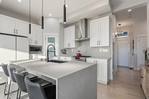 2107 165B Street, Surrey, BC 