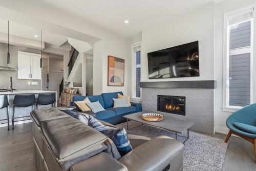 2107 165B Street, Surrey, BC 