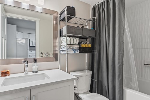 2107 165B Street, Surrey, BC 