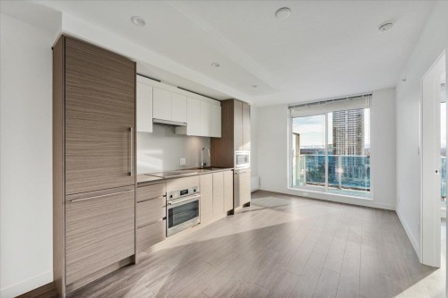 1212-13615 Fraser Highway, Surrey, BC 