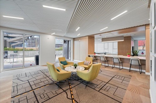 1005-13655 Fraser Highway, Surrey, BC 