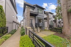 5-15177 60 Avenue  Surrey, BC V3S 7B3