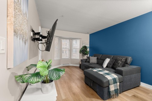 204-5454 198 Street, Langley, BC 