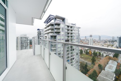 3406-13768 100 Avenue, Surrey, BC 