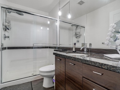 146-6299 144 Street, Surrey, BC 