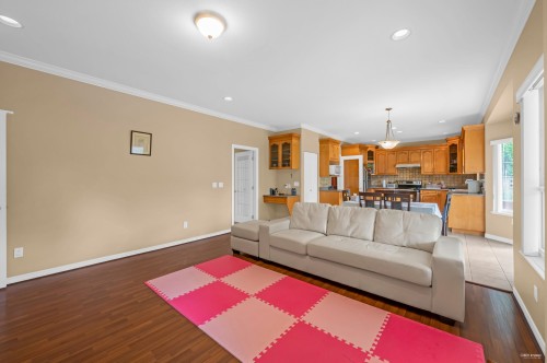 15438 112 Avenue, Surrey, BC 