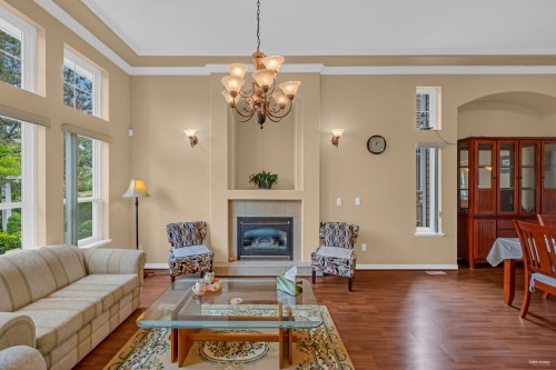 15438 112 Avenue, Surrey, BC 