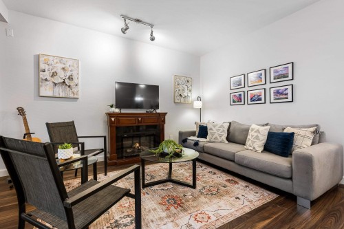 109-2860 Trethewey Street, Abbotsford, BC 