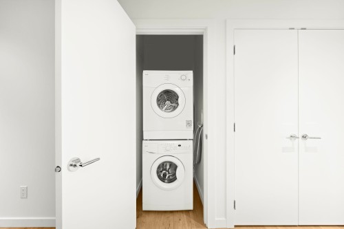 2102-13438 Central Avenue, Surrey, BC 