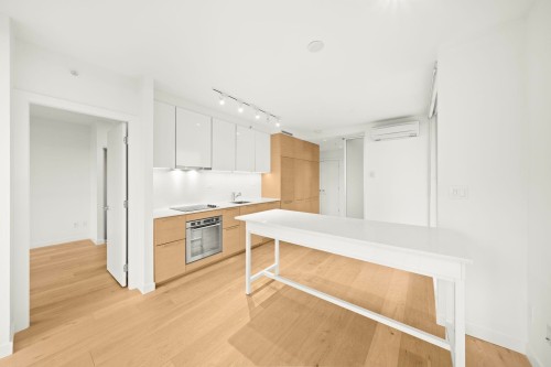 2102-13438 Central Avenue, Surrey, BC 