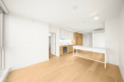 2102-13438 Central Avenue, Surrey, BC 