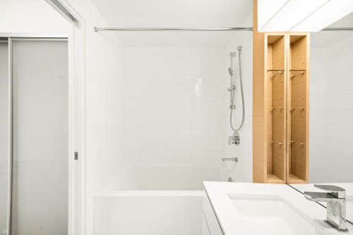 2102-13438 Central Avenue, Surrey, BC 