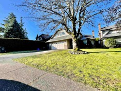 873x 215b Street  Langley, BC V1M 2E6