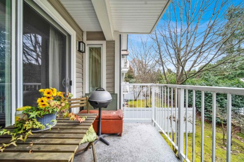 215-9626 148 Street, Surrey, BC 