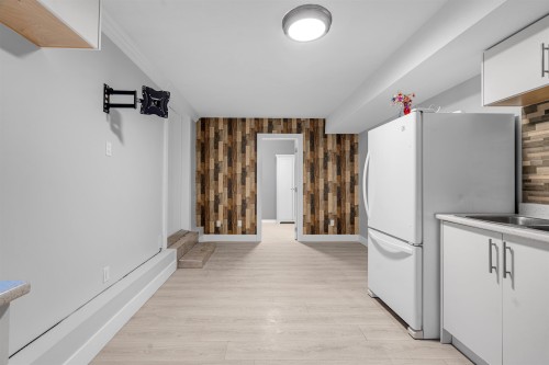 15335 111 Avenue, Surrey, BC 