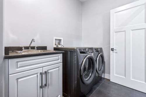 16088 28B Avenue, Surrey, BC 