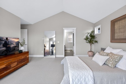 16088 28B Avenue, Surrey, BC 