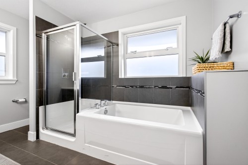 16088 28B Avenue, Surrey, BC 