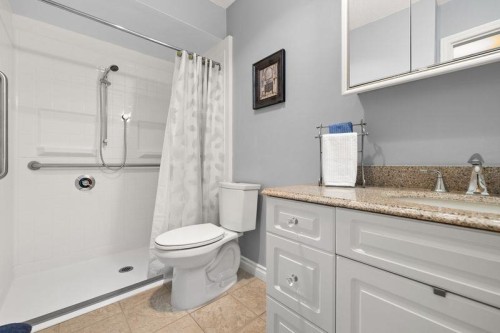 309-1444 Martin Street, White Rock, BC 