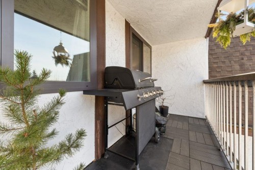 309-1444 Martin Street, White Rock, BC 