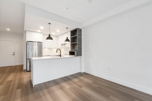 #110-10778 138 Street, Surrey, BC 