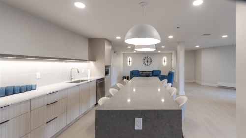 204-13458 95 Avenue, Surrey, BC 