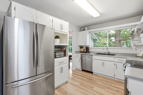 15848 20 Avenue, Surrey, BC 