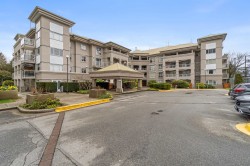 401-10533 University Drive  Surrey, BC V3T 5T7