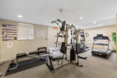 401-10533 University Drive, Surrey, BC 