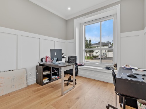 11586 84B Avenue, Delta, BC - Indoor Photo Showing Office