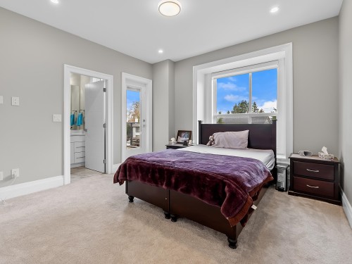 11586 84B Avenue, Delta, BC - Indoor Photo Showing Bedroom