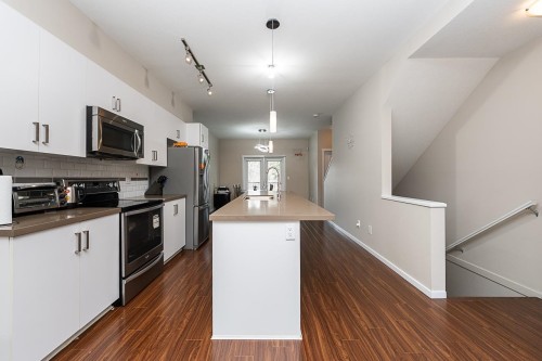 54-13886 62 Avenue, Surrey, BC 