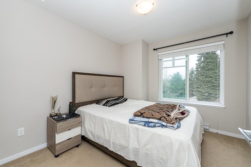 54-13886 62 Avenue, Surrey, BC 